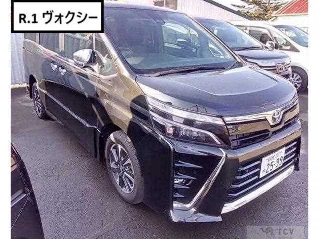 2019 Toyota Voxy