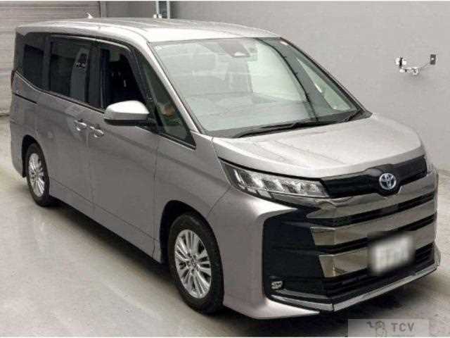 2022 Toyota Noah