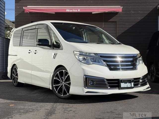 2015 Nissan Serena