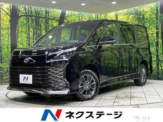 2025 Toyota Voxy