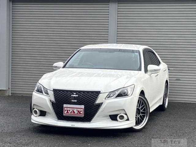 2013 Toyota Crown
