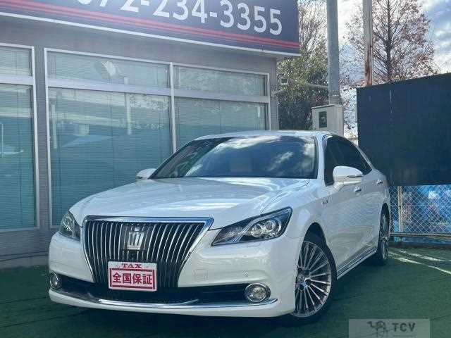 2015 Toyota Crown Majesta