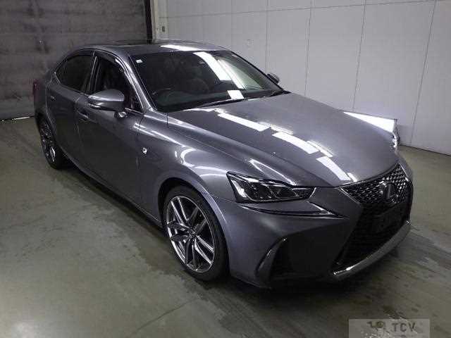 2018 Lexus IS