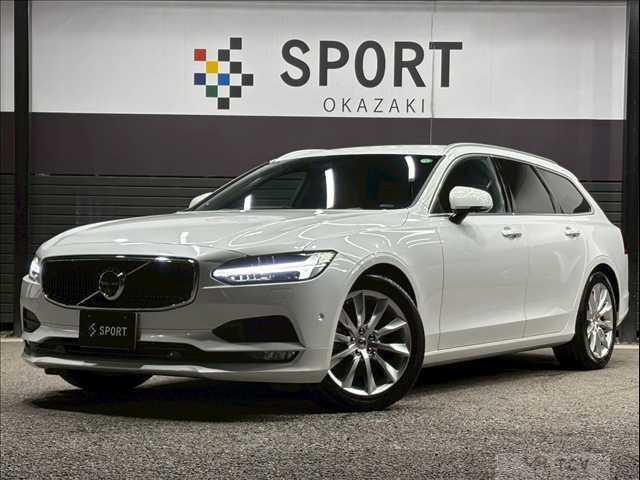 2017 Volvo V90