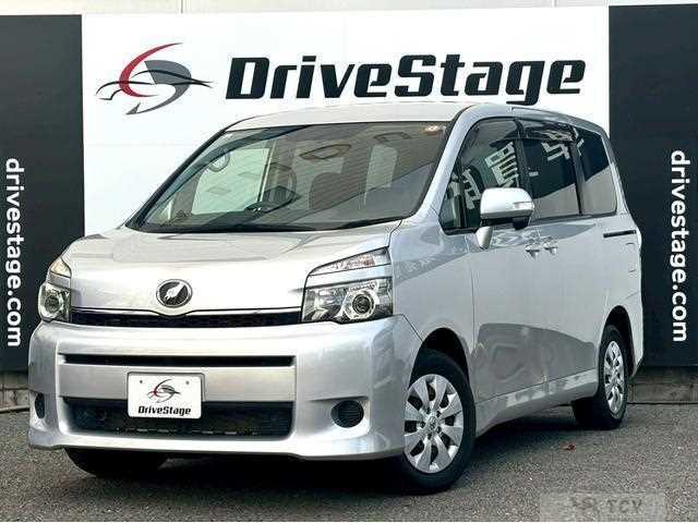 2012 Toyota Voxy