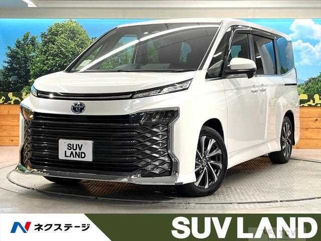 2023 Toyota Voxy