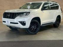 2023 Toyota Land Cruiser Prado