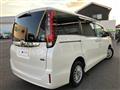 2014 Toyota Noah