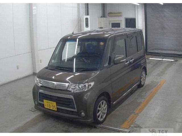 2011 Daihatsu Tanto