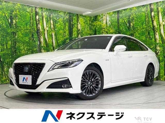2021 Toyota Crown Hybrid