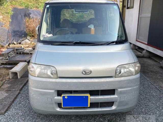 2005 Daihatsu Tanto