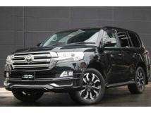 2017 Toyota Land Cruiser