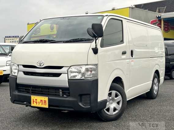 2020 Toyota Hiace Van