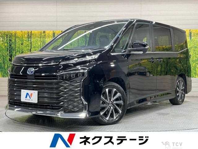 2023 Toyota Voxy