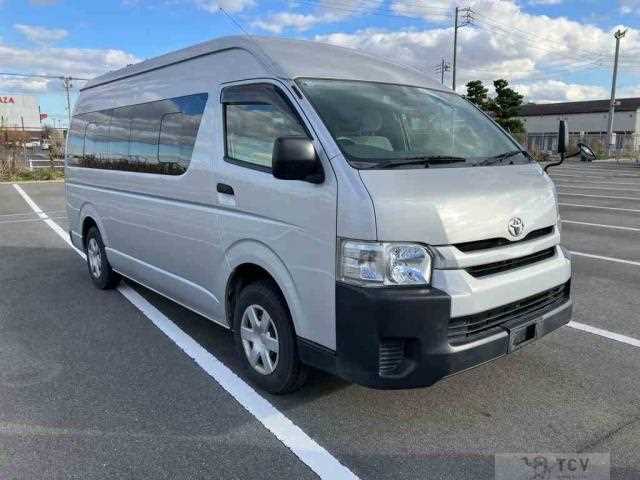 2015 Toyota Hiace Commuter