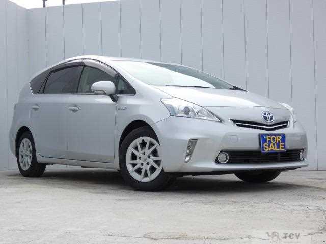 2011 Toyota PRIUS α