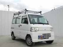2012 Mitsubishi Minicab Van