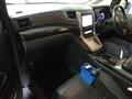 2013 Toyota Alphard Hybrid