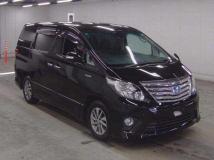 2013 Toyota Alphard Hybrid