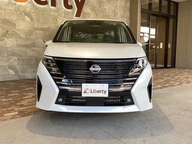 Nissan Serena 2025 — фото 3 купить в Москве