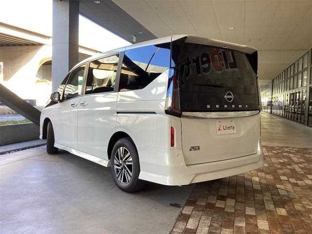 Nissan Serena 2025 — фото 8 купить в Москве