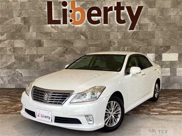 2012 Toyota Crown