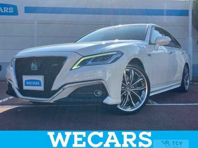 2019 Toyota Crown Hybrid