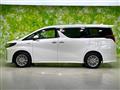 2018 Toyota Alphard Hybrid