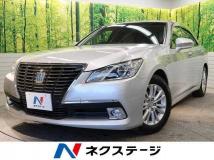 2014 Toyota Crown Hybrid