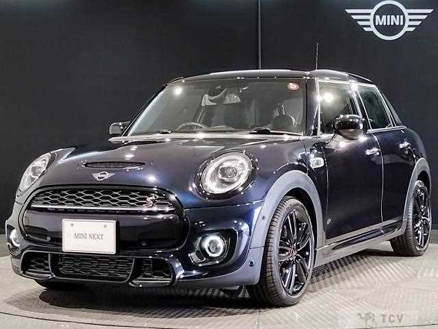2020 BMW MINI