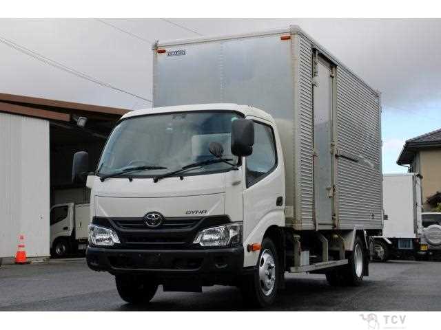 2018 Toyota Dyna Truck