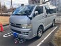 2006 Toyota Hiace Van