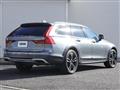 2017 Volvo V90
