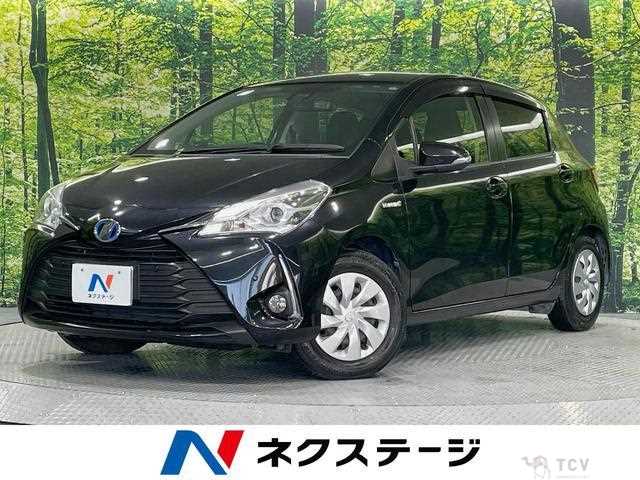 2017 Toyota Vitz