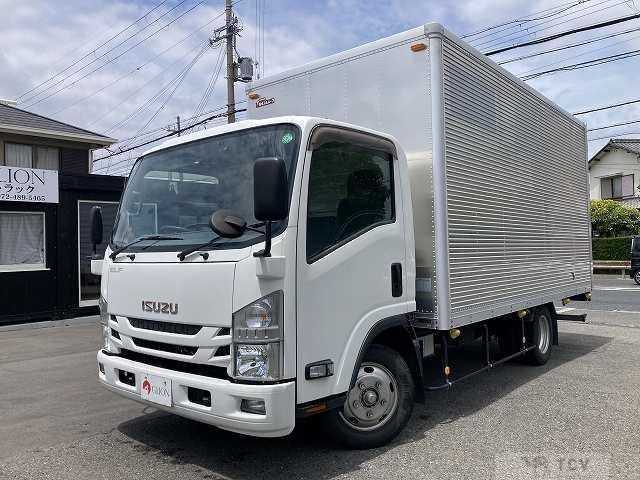 2016 Isuzu Elf Truck