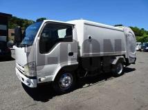 2010 Isuzu Elf Truck