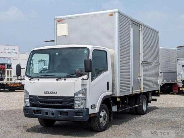 2018 Isuzu Elf Truck