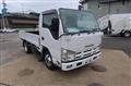 2013 Isuzu Elf Truck
