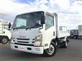 2016 Isuzu Elf Truck