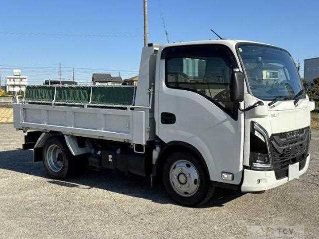 2024 Isuzu Elf Truck