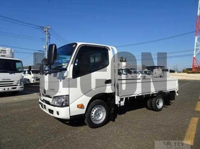 2025 Toyota Dyna Truck