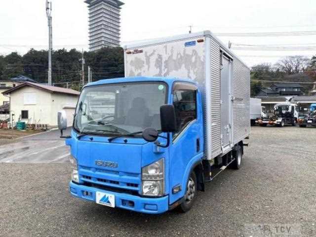2012 Isuzu Elf Truck