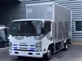 2011 Isuzu Elf Truck