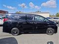 2019 Toyota Alphard Hybrid