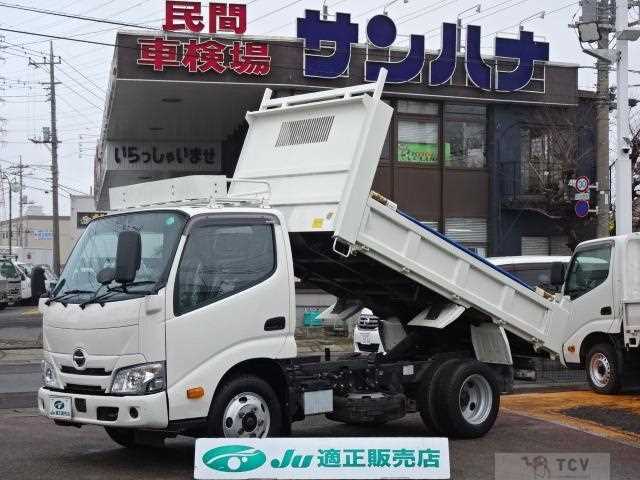 2024 Hino Dutro