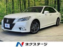 2013 Toyota Crown Hybrid
