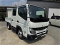 2025 Mitsubishi Fuso Canter