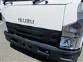 2018 Isuzu Elf Truck