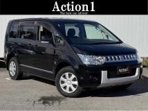 2016 Mitsubishi Delica D5