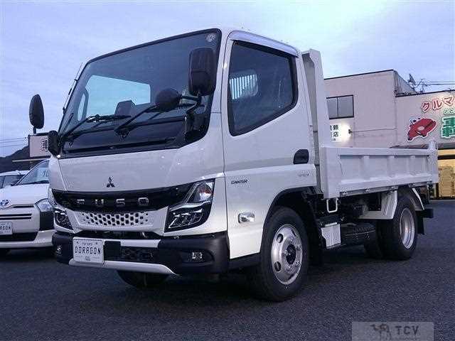 2025 Mitsubishi Fuso Canter